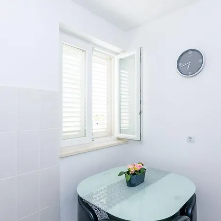 Apartment Mony *